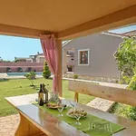 House Klo * Valtura