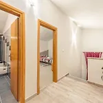 Dom wakacyjny House Klo