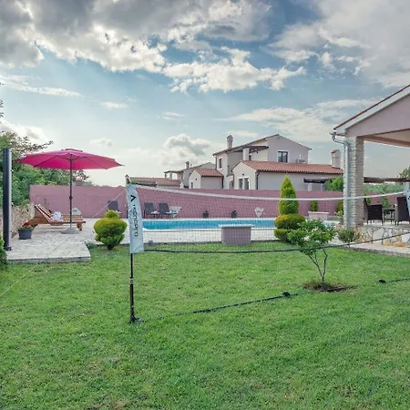 House Klo Holiday home