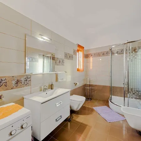 Ferienhaus House Klo *